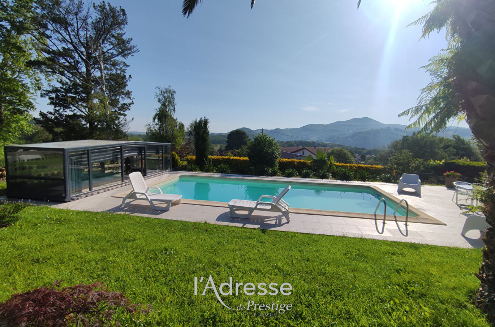 Demeure de Prestige ITXASSOU (64250) 11 pi&egrave;ces 265.00 m&sup2;