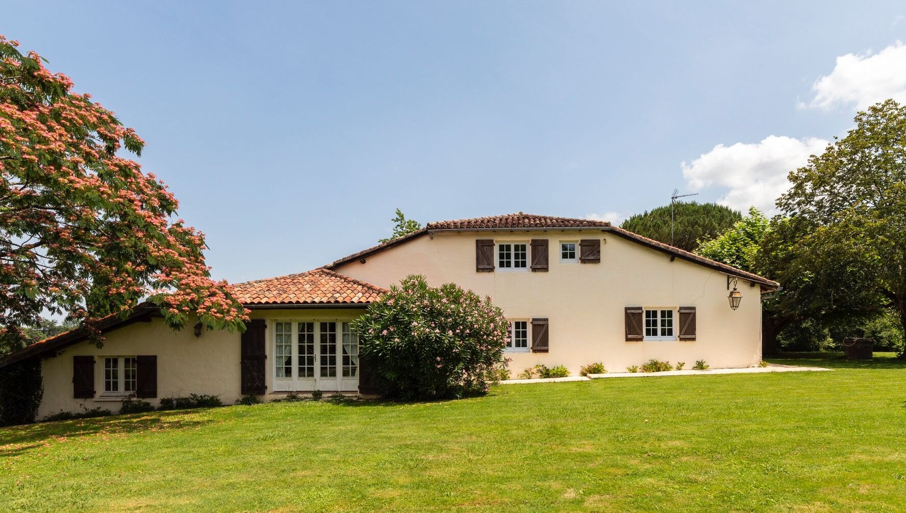 Maison SAINTE MARIE DE GOSSE (40390) 6 pi&egrave;ces 292.00 m&sup2;