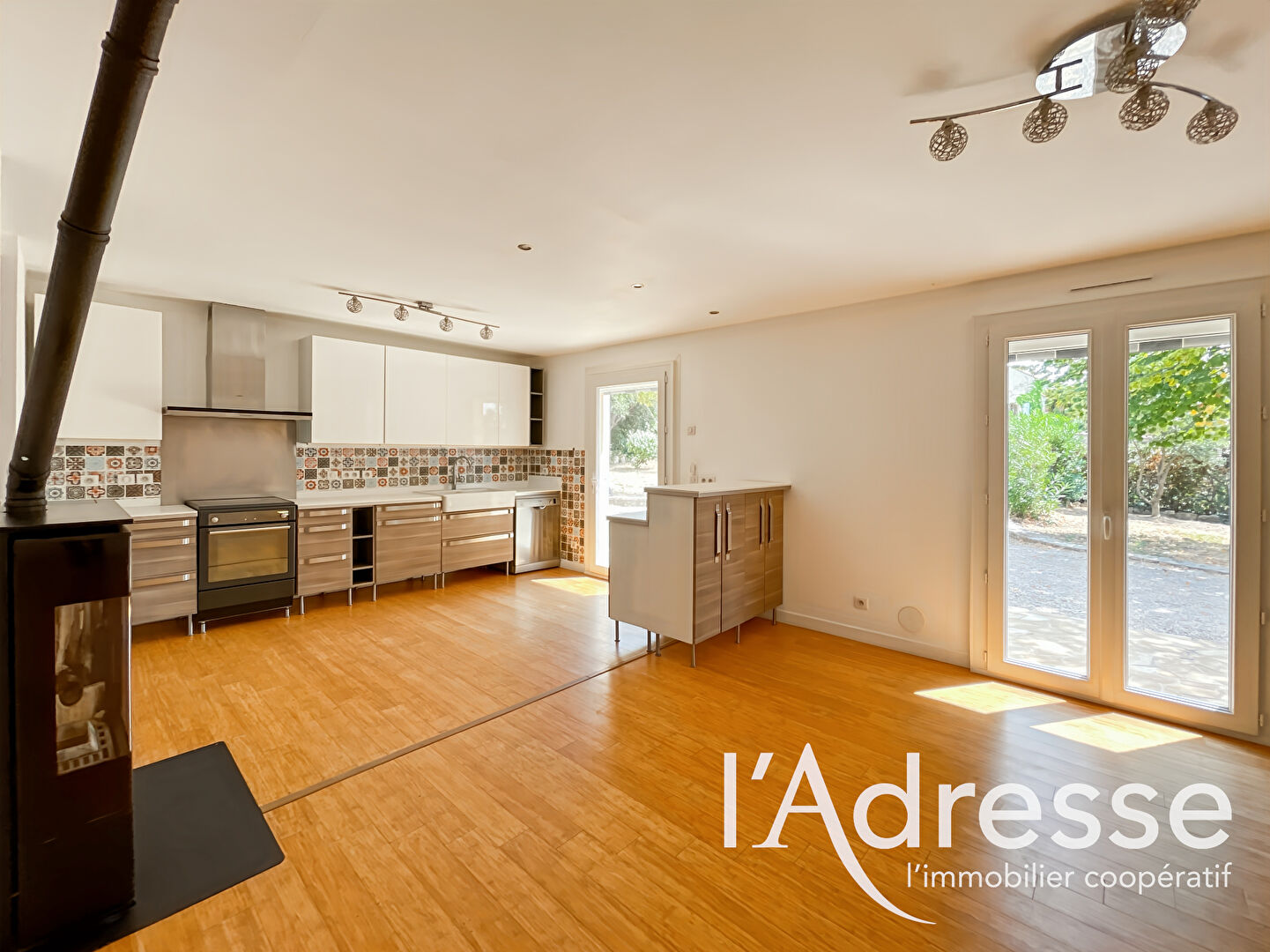 Maison CEYRESTE (13600) 4 pièces 125.00 m²
