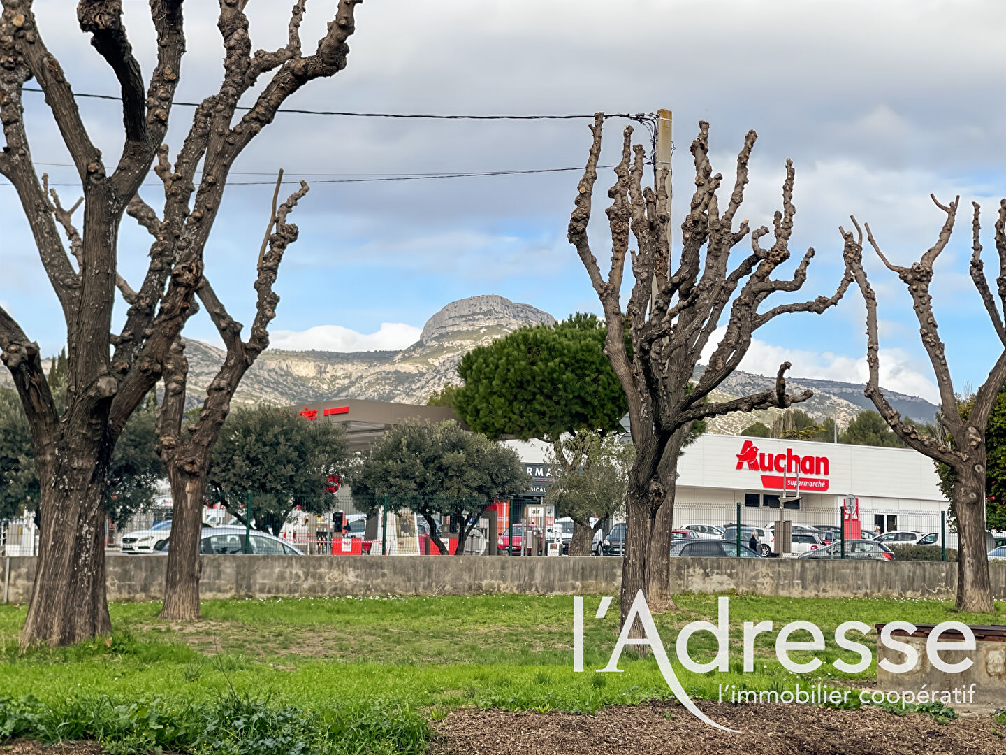 Appartement AUBAGNE (13400) 3 pi&egrave;ces 53.00 m&sup2;