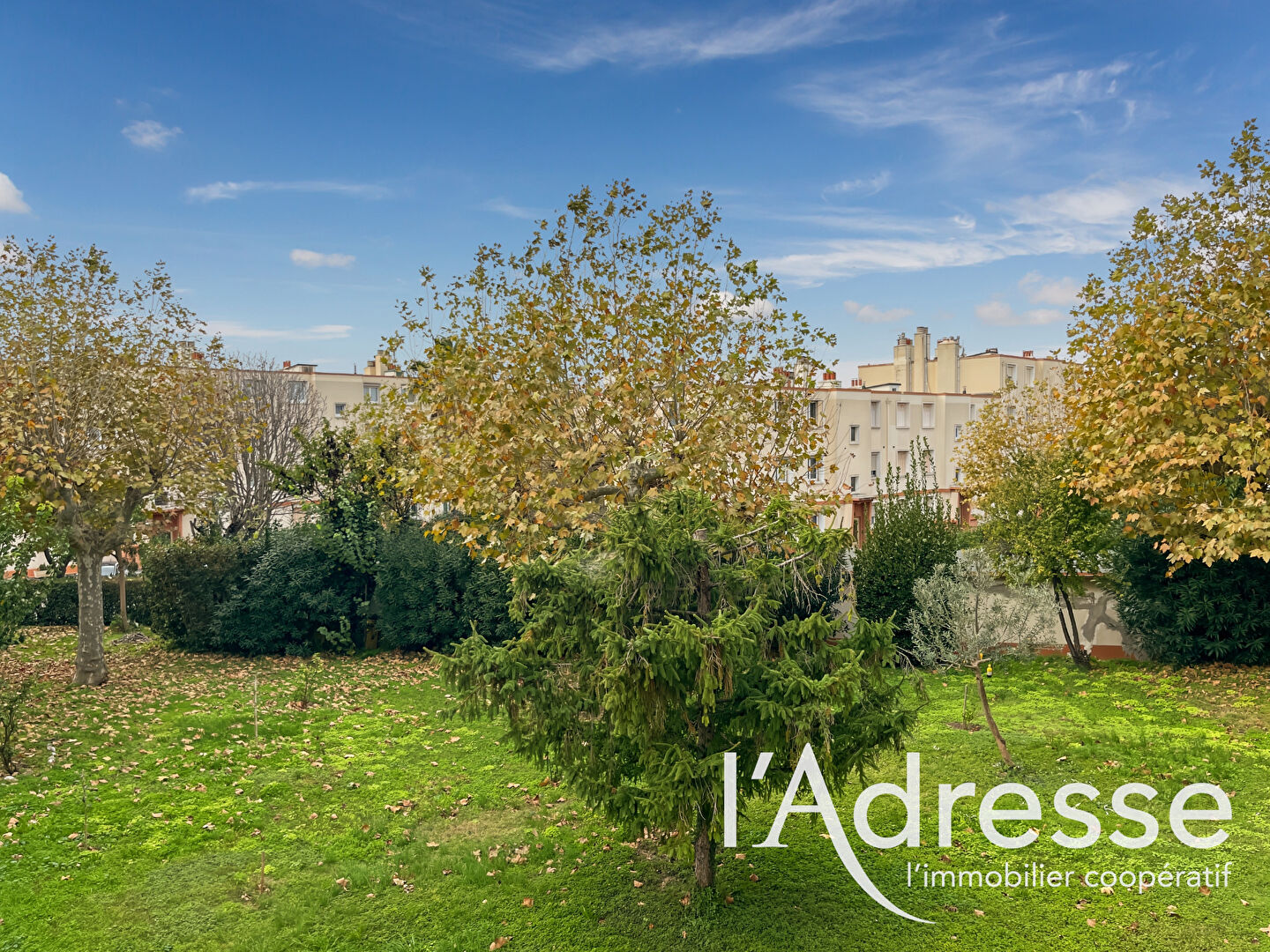 Appartement MARSEILLE (13008) 4 pi&egrave;ces 74.00 m&sup2;