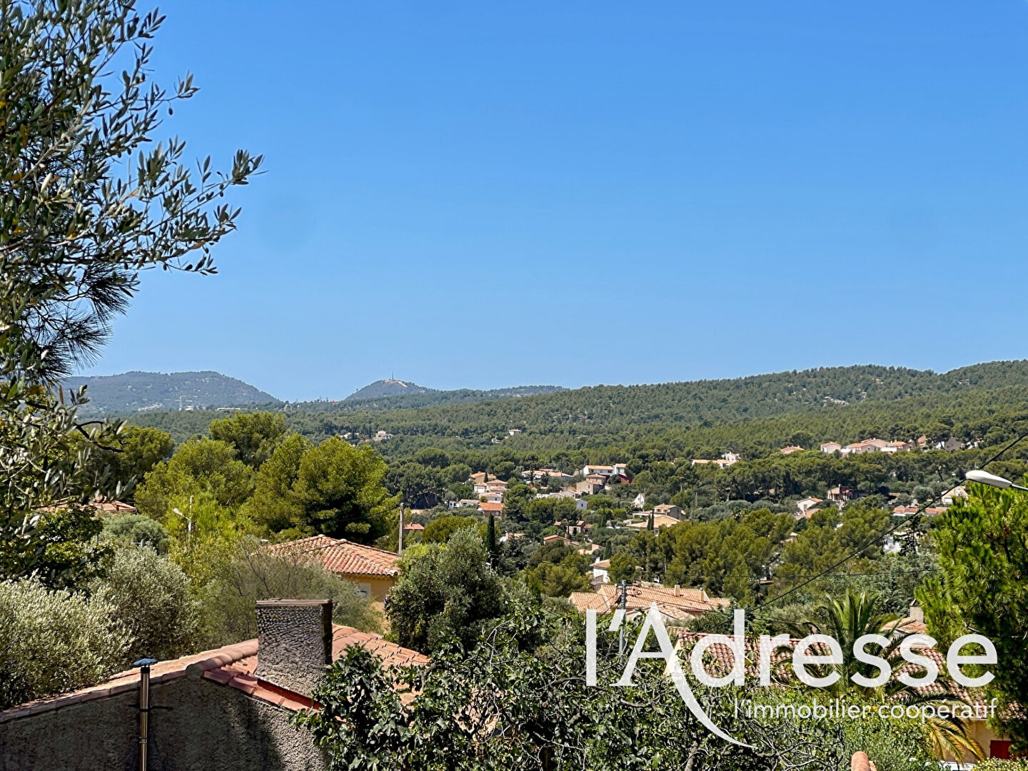 Maison CEYRESTE (13600) 4 pi&egrave;ces 114.00 m&sup2;