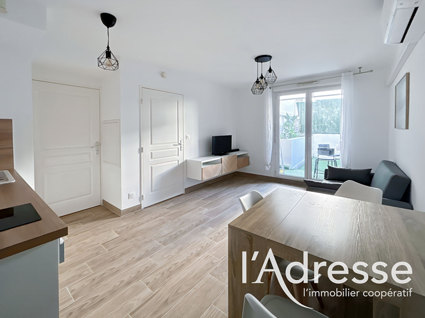 Appartement LA CIOTAT (13600) 2 pi&egrave;ces 33.00 m&sup2;