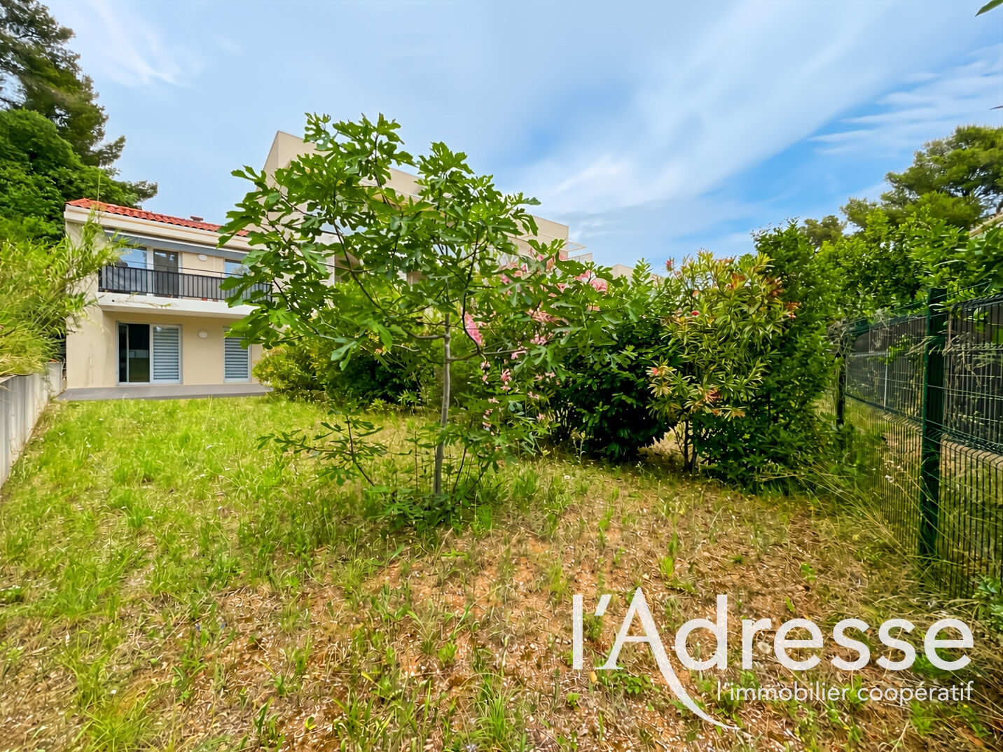 Appartement LA CIOTAT (13600) 3 pi&egrave;ces 67.00 m&sup2;
