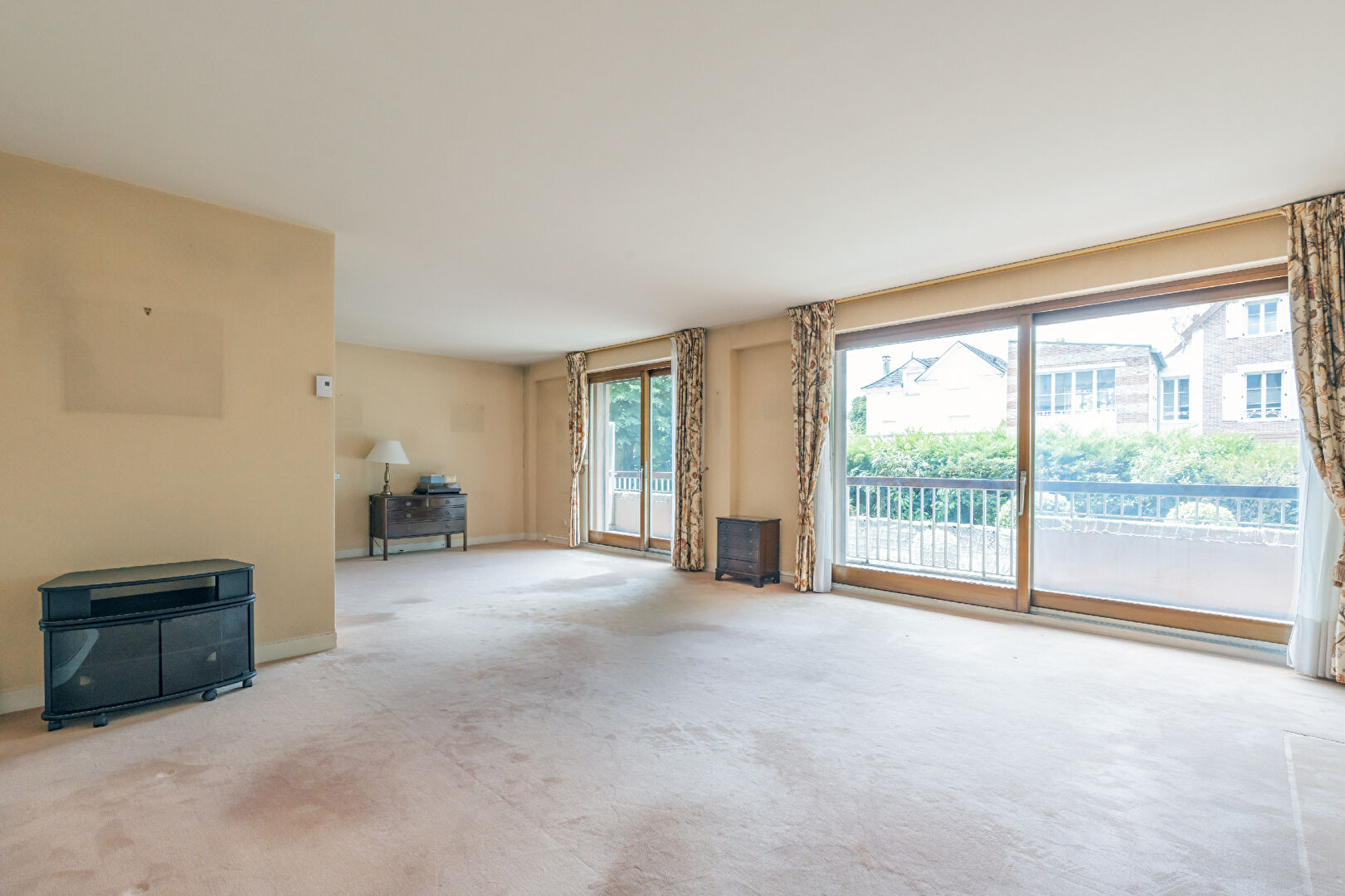 Appartement GARCHES (92380) 5 pièces 117.00 m²