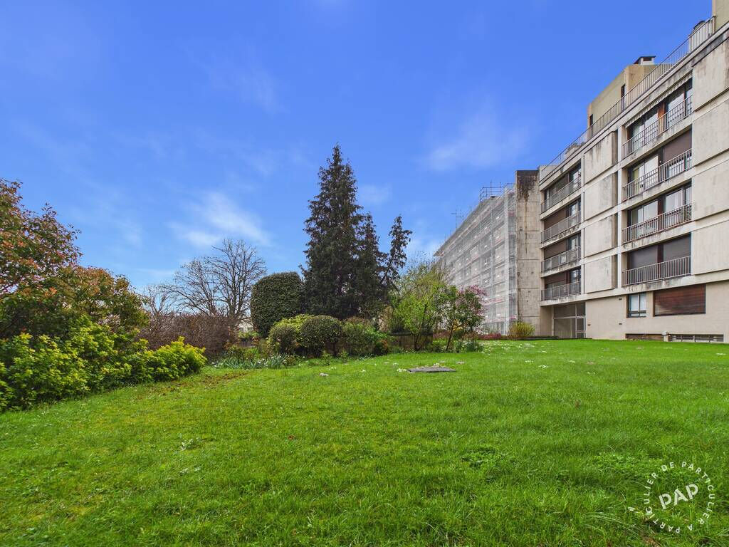 à 4 km de La Celle-Saint-Cloud Exclusif 499 000 € Appartement 4 pièces , 2 chambres 103.22 m² Voir le bien