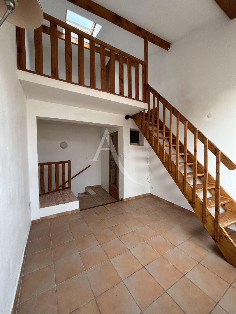 Appartement SAINT MITRE LES REMPARTS (13920) 2 pièces 39.00 m²