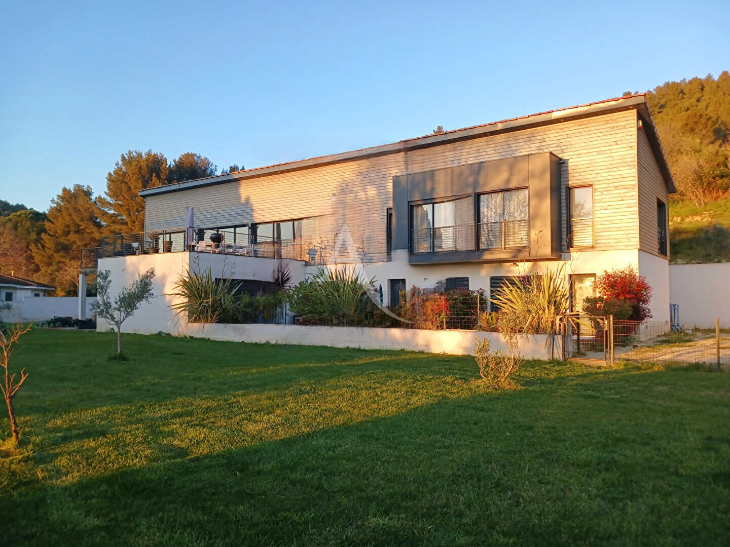 Maison ISTRES (13800) 6 pièces 277.00 m²