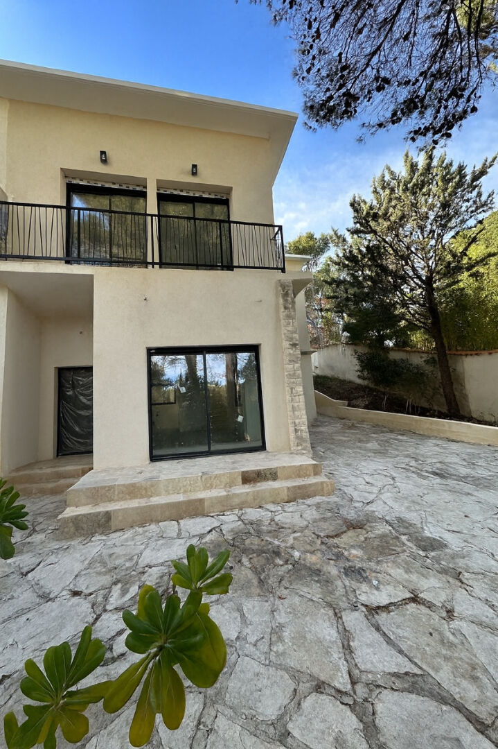 Maison MARTIGUES (13500) 5 pièces 101.00 m²