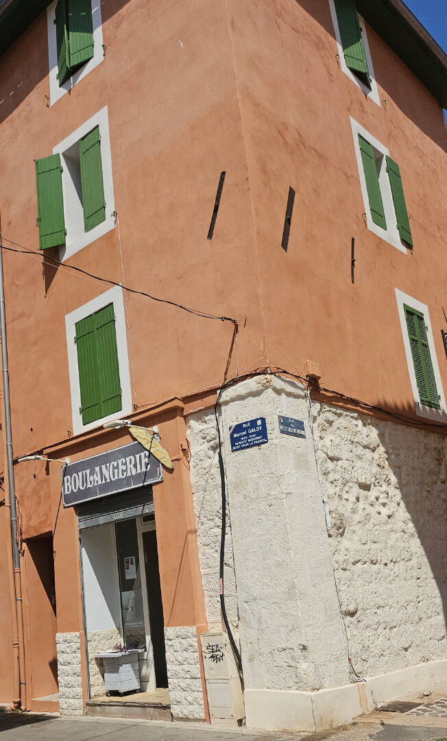 Immeuble MARTIGUES (13500) 125.00 m²