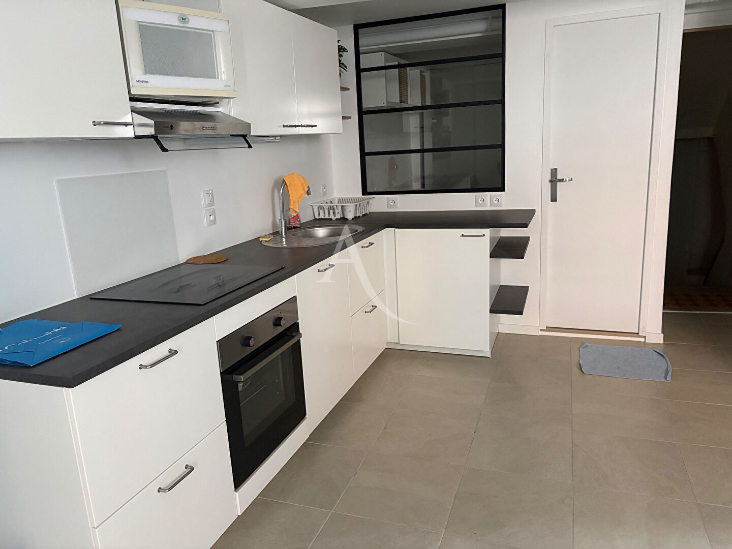 Appartement MARTIGUES (13500) 1 pièce 28.00 m²