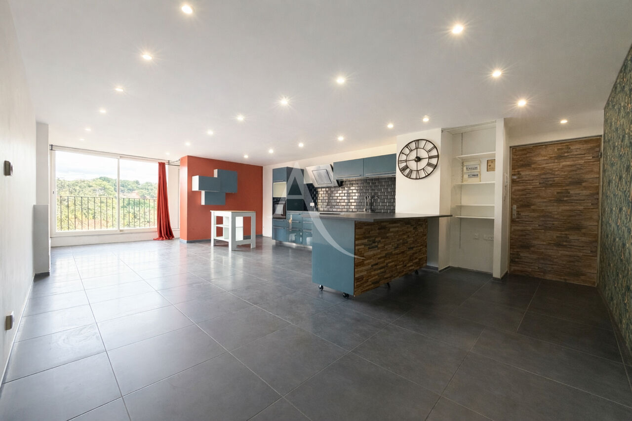 Appartement Martigues (13500) 4 pi&egrave;ces 94.00 m&sup2;