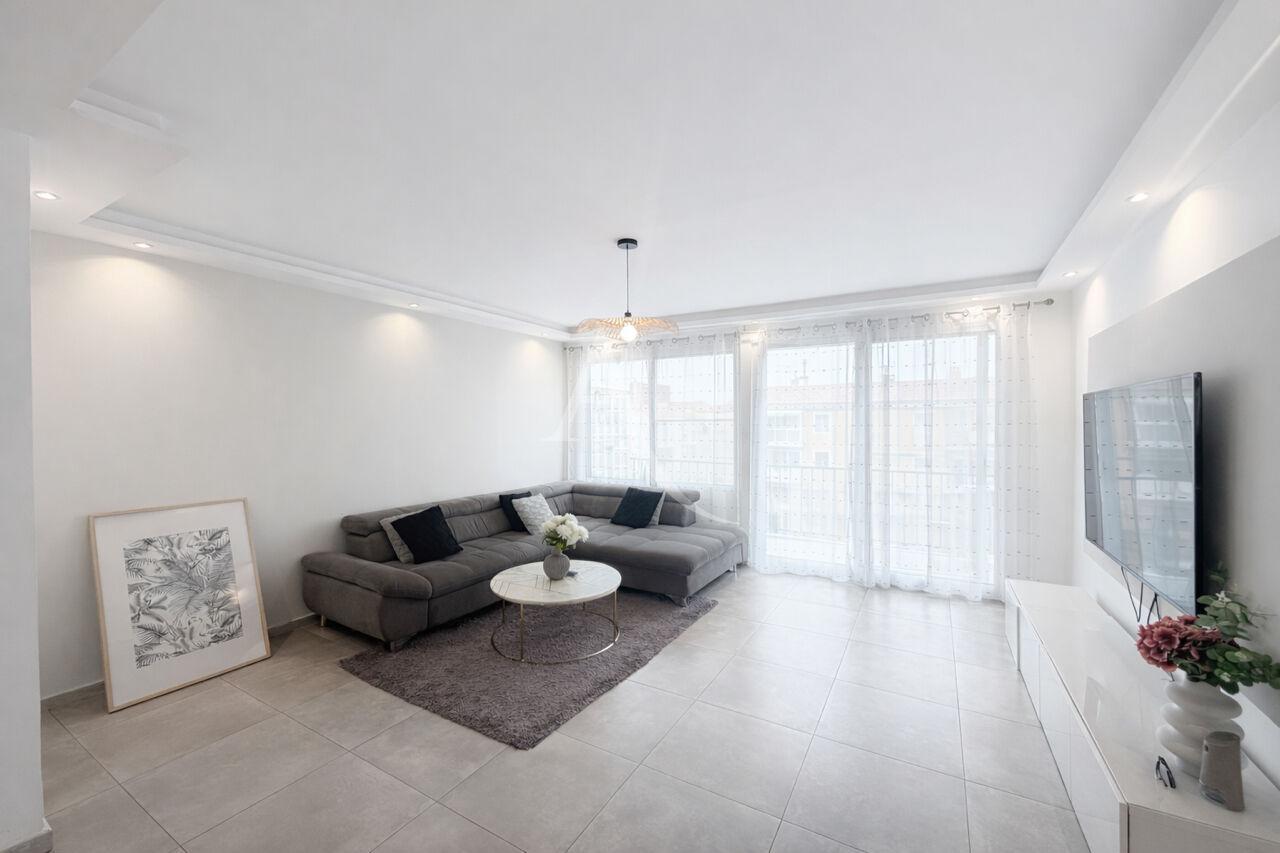 Appartement PORT DE BOUC (13110) 4 pi&egrave;ces 104.00 m&sup2;