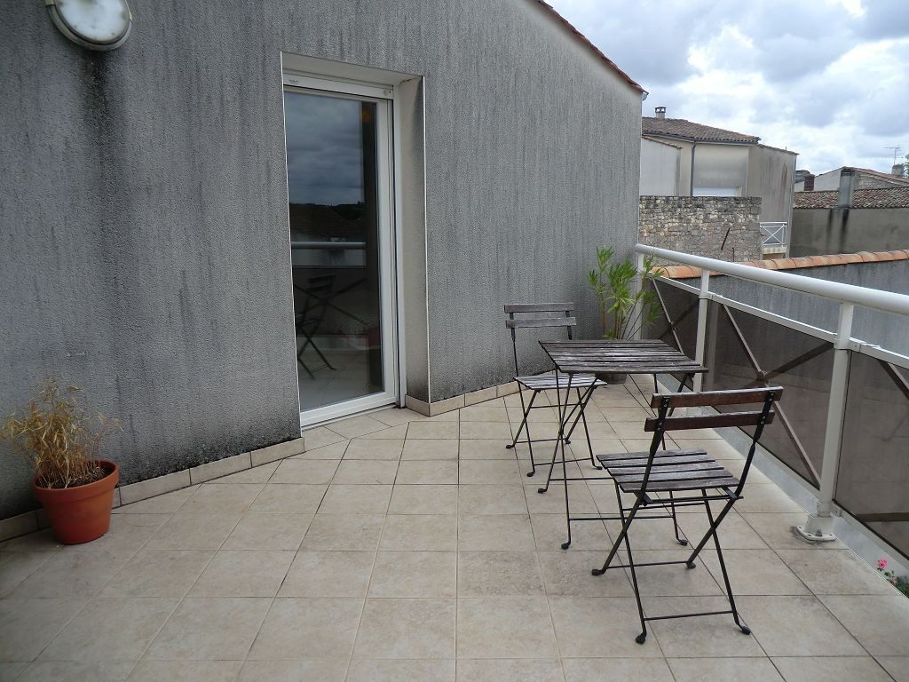 Appartement Jonzac (17500) 4 pi&egrave;ces 92.47 m&sup2;