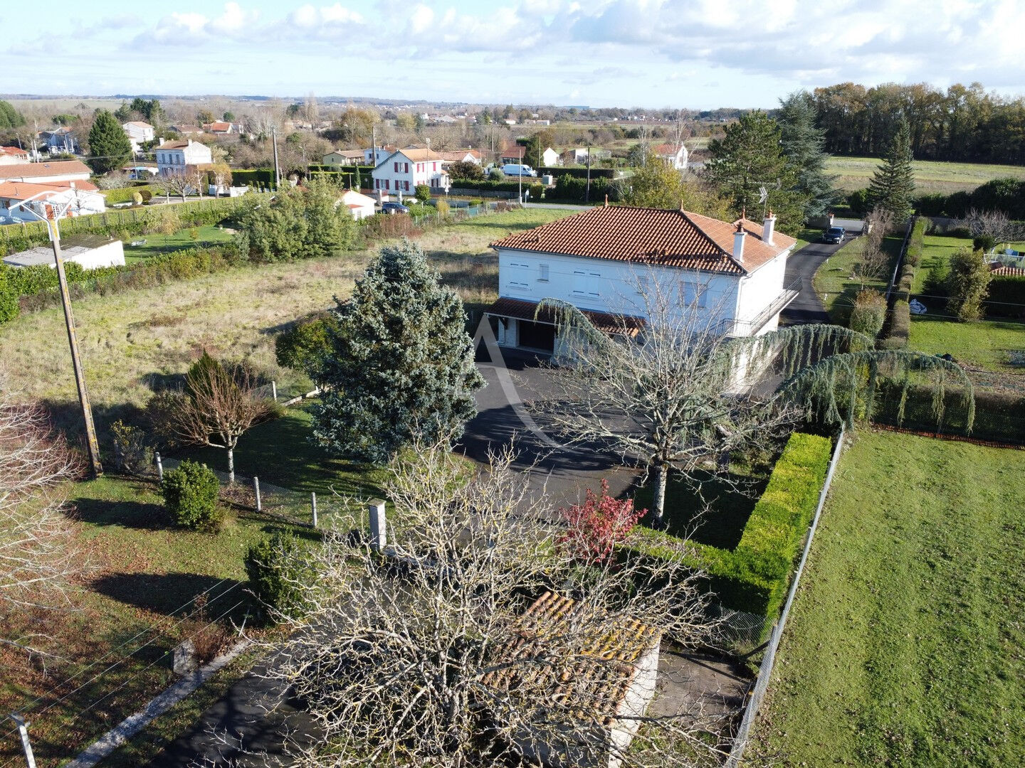 Maison SAINT SEVER DE SAINTONGE (17800) 7 pi&egrave;ces 184.00 m&sup2;