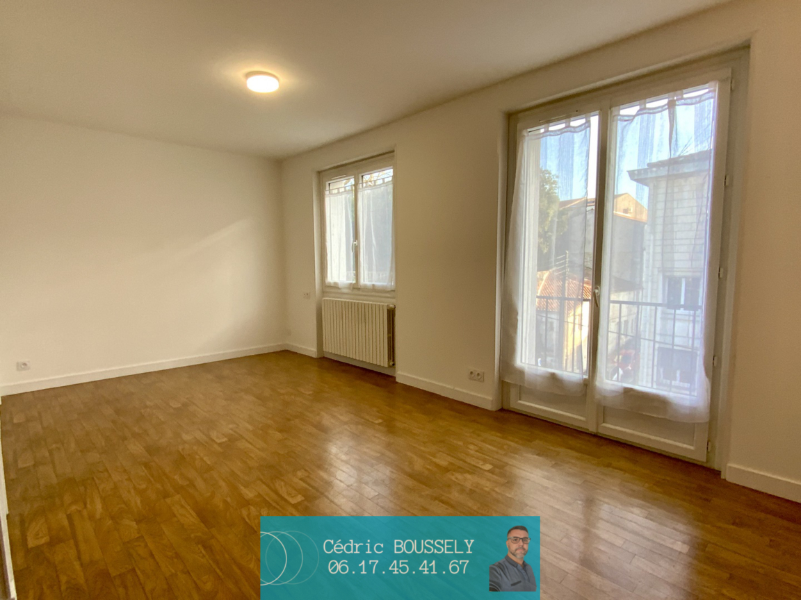 Appartement SAINTES (17100) 3 pièces 61.00 m²