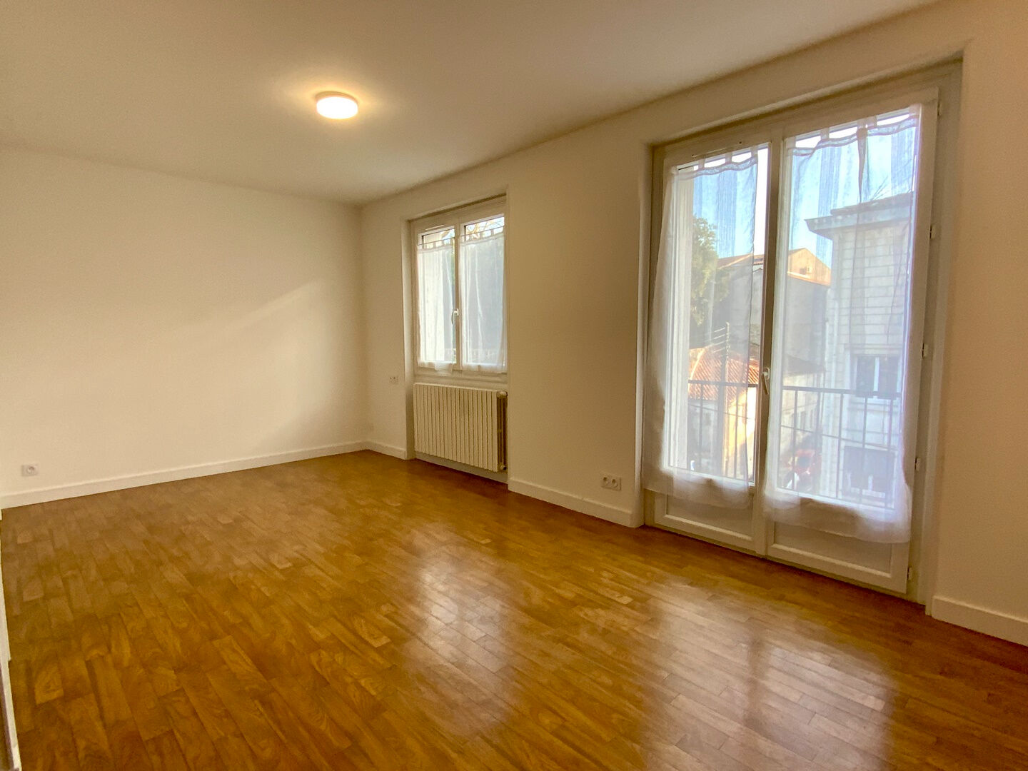 Appartement SAINTES (17100) 3 pièces 61.00 m²