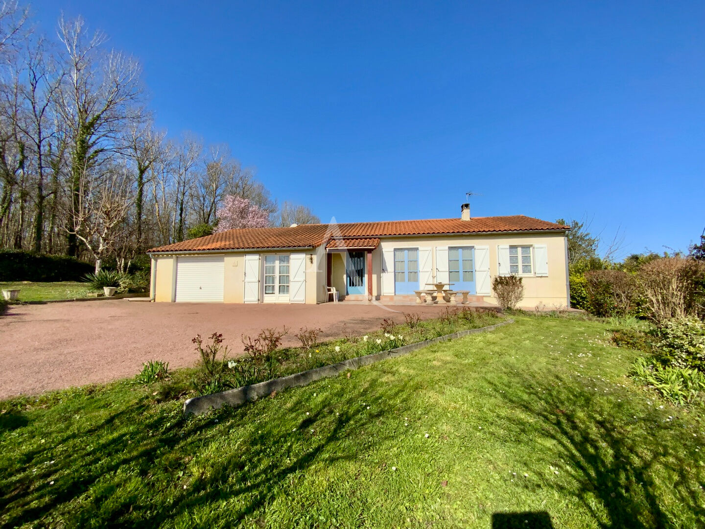 Maison AVY (17800) 6 pi&egrave;ces 124.00 m&sup2;