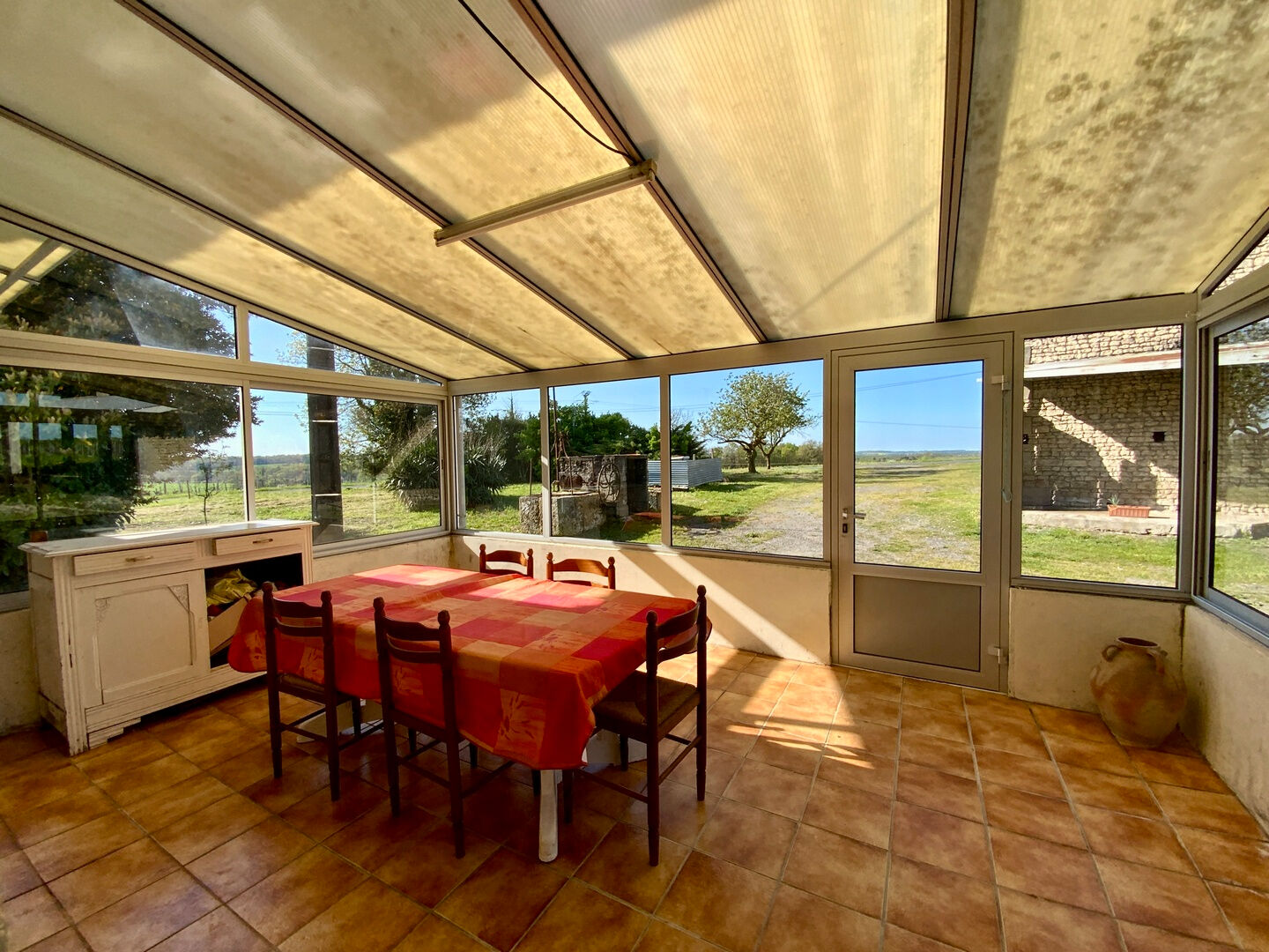 Maison OZILLAC (17500) 4 pièces 90.00 m²