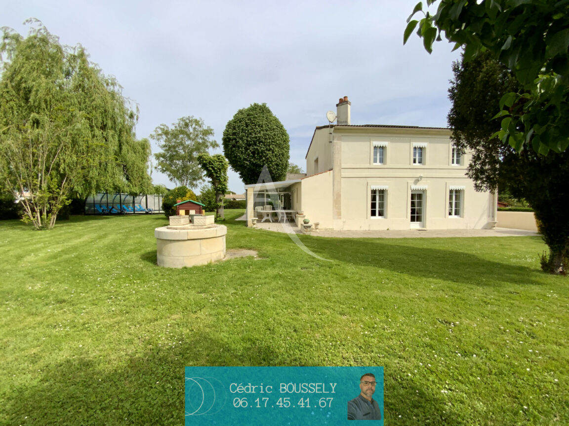 Maison PONS (17800) 7 pièces 270.00 m²