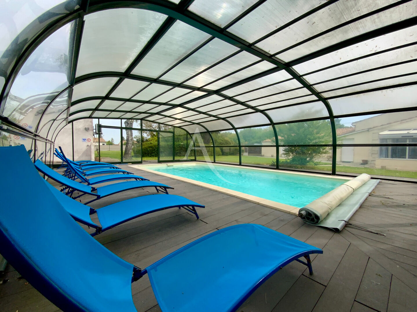 Maison PONS (17800) 7 pi&egrave;ces 270.00 m&sup2;