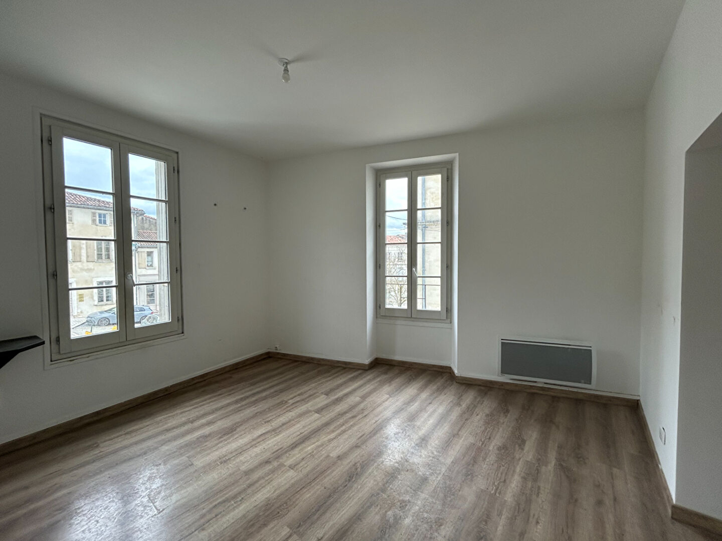 Appartement BARBEZIEUX SAINT HILAIRE (16300) 3 pi&egrave;ces 64.28 m&sup2;