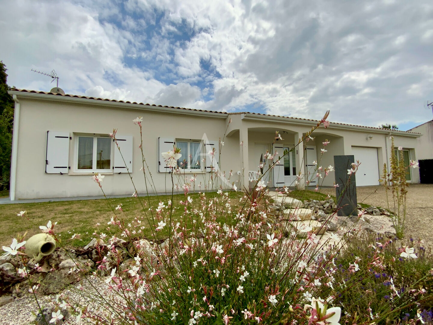 Maison SAINTES (17100) 6 pi&egrave;ces 130.00 m&sup2;