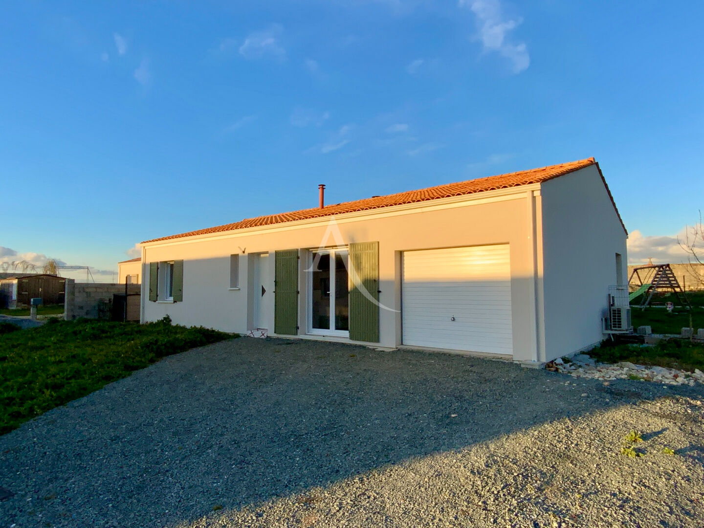 Maison SAINTES (17100) 4 pièces 94.00 m²