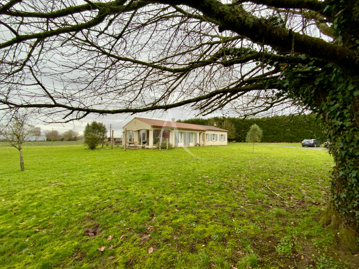 Maison JONZAC (17500) 6 pi&egrave;ces 142.00 m&sup2;