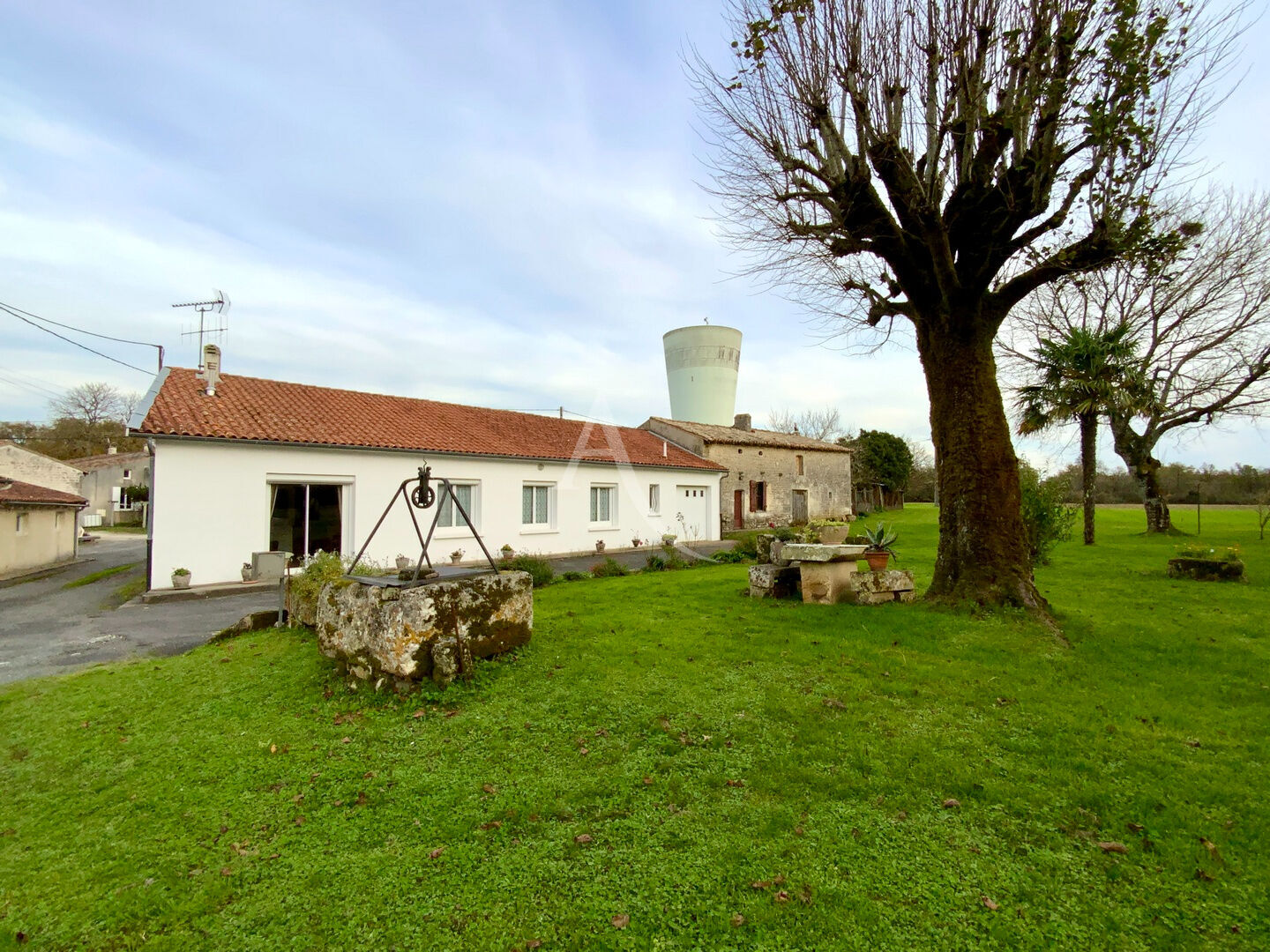 Maison saint GENIS DE SAINTONGE (17240) 4 pi&egrave;ces 106.00 m&sup2;