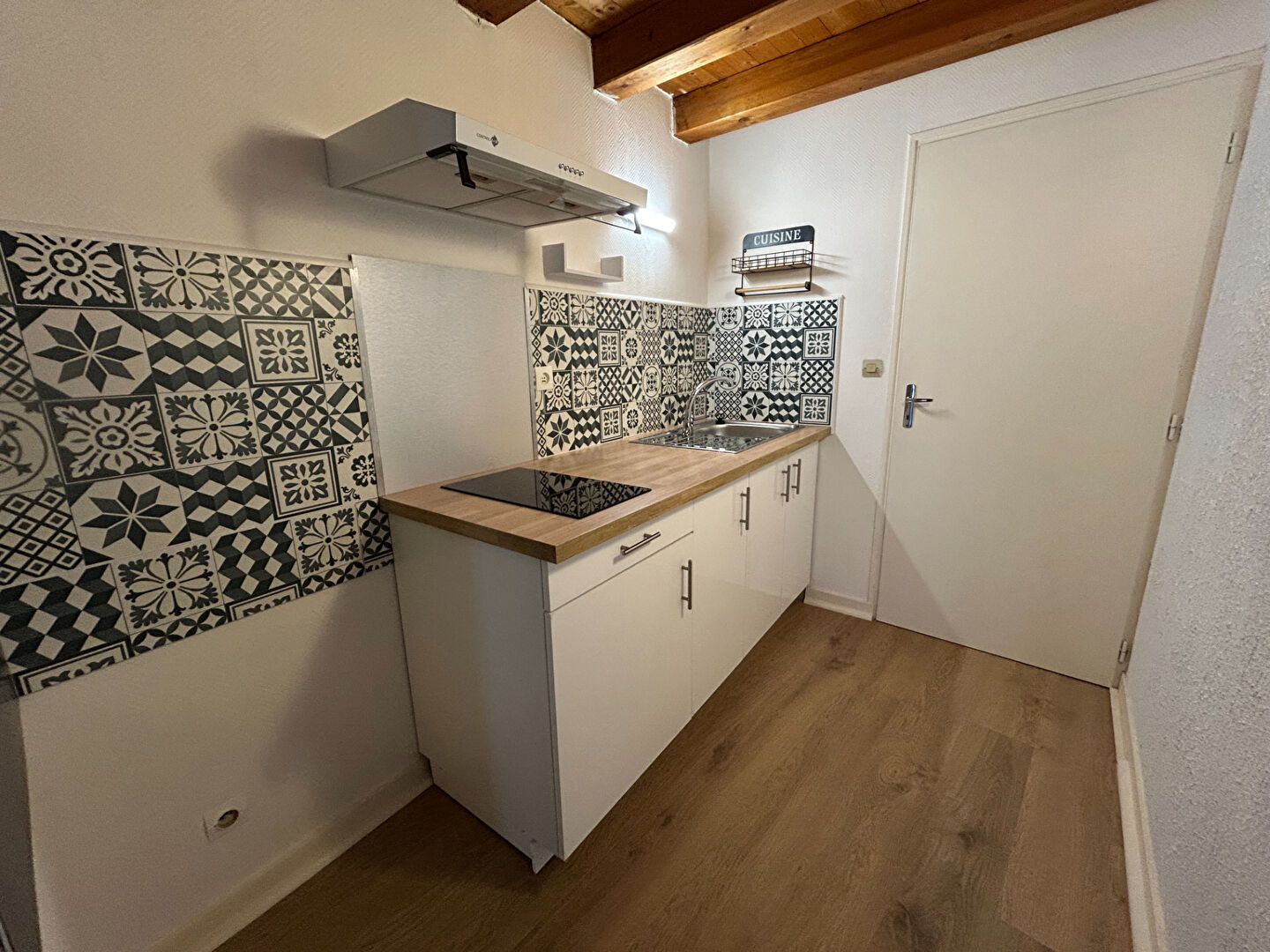 Appartement JONZAC (17500) 1 pi&egrave;ce 28.20 m&sup2;