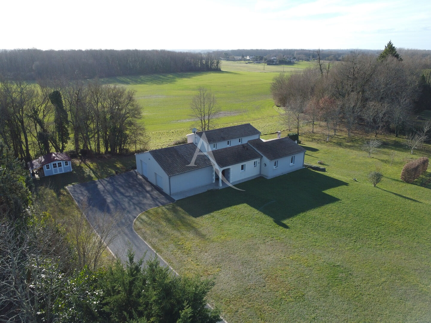 Maison GUITINIERES (17500) 4 pi&egrave;ces 130.00 m&sup2;