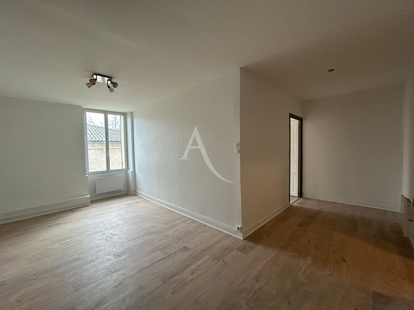 Appartement JONZAC (17500) 3 pi&egrave;ces 40.41 m&sup2;