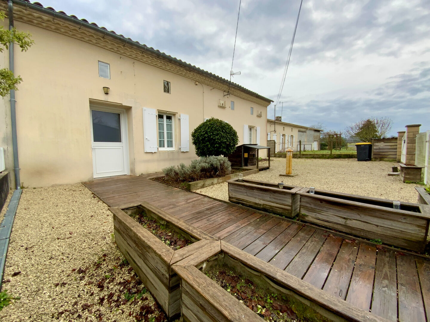 Maison BOISREDON (17150) 7 pi&egrave;ces 200.00 m&sup2;