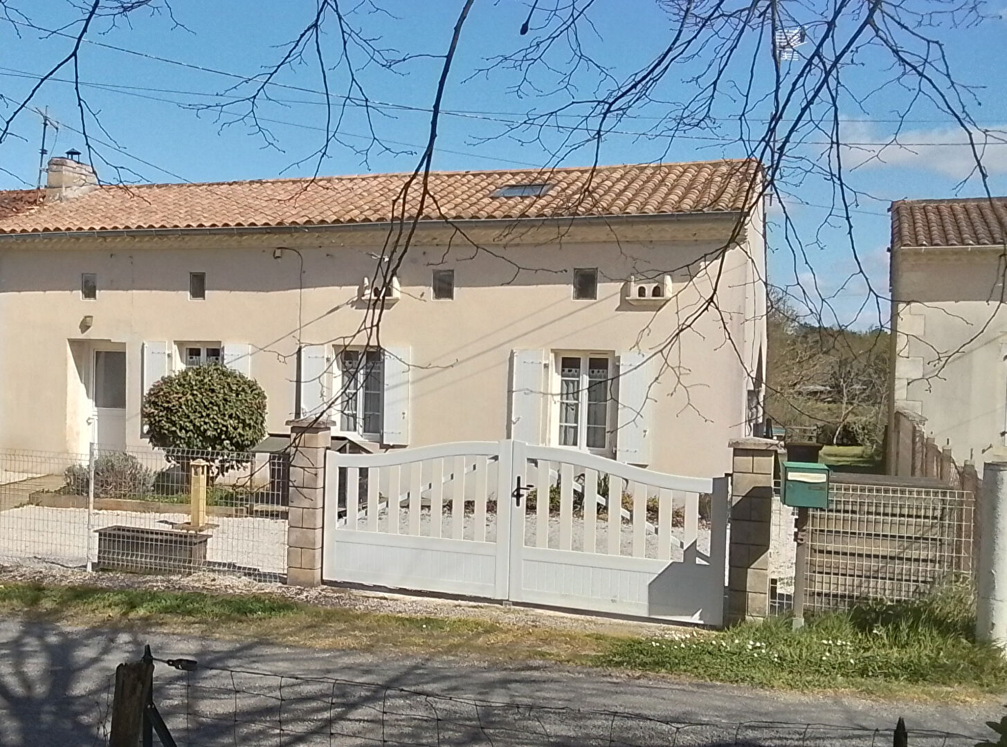 Maison MIRAMBEAU (17150) 7 pi&egrave;ces 200.00 m&sup2;