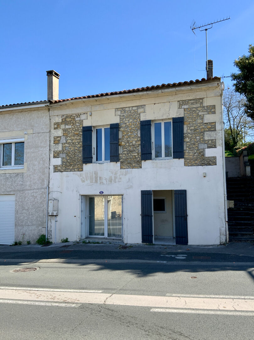 Maison de ville MONTENDRE (17130) 3 pi&egrave;ces 66.00 m&sup2;