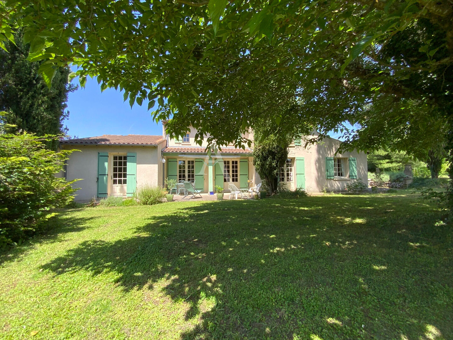 Maison SAINT GEORGES ANTIGNAC (17240) 7 pi&egrave;ces 165.00 m&sup2;