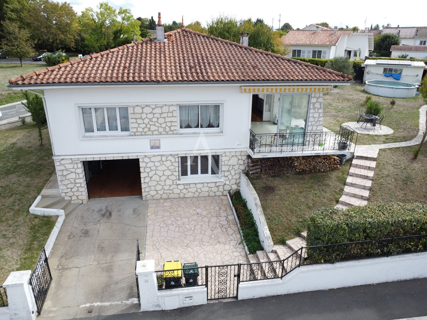 Maison PONS (17800) 6 pi&egrave;ces 114.00 m&sup2;
