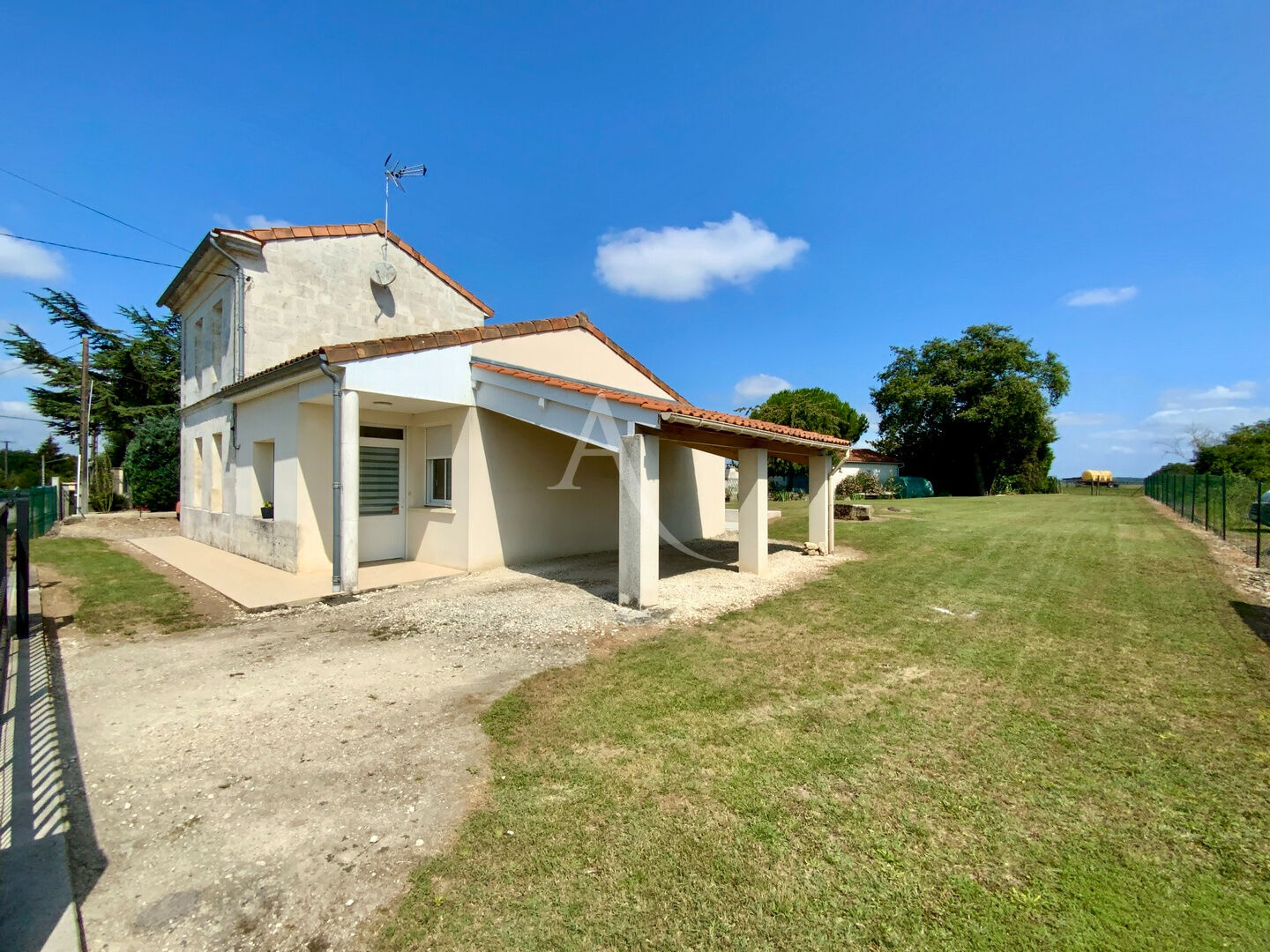 Maison CLION (17240) 4 pi&egrave;ces 100.00 m&sup2;