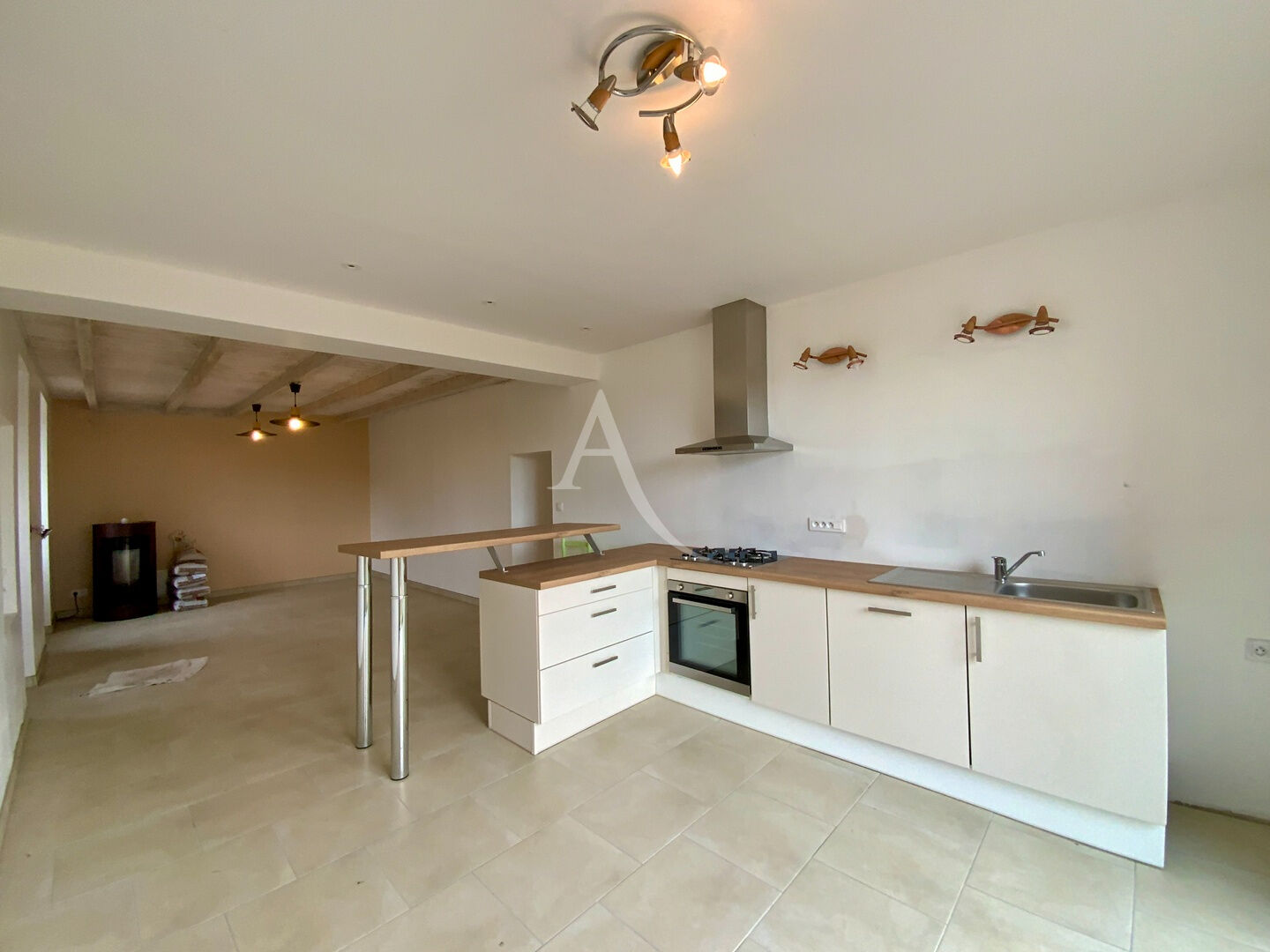 Maison NIEUL LE VIROUIL (17150) 3 pi&egrave;ces 80.00 m&sup2;
