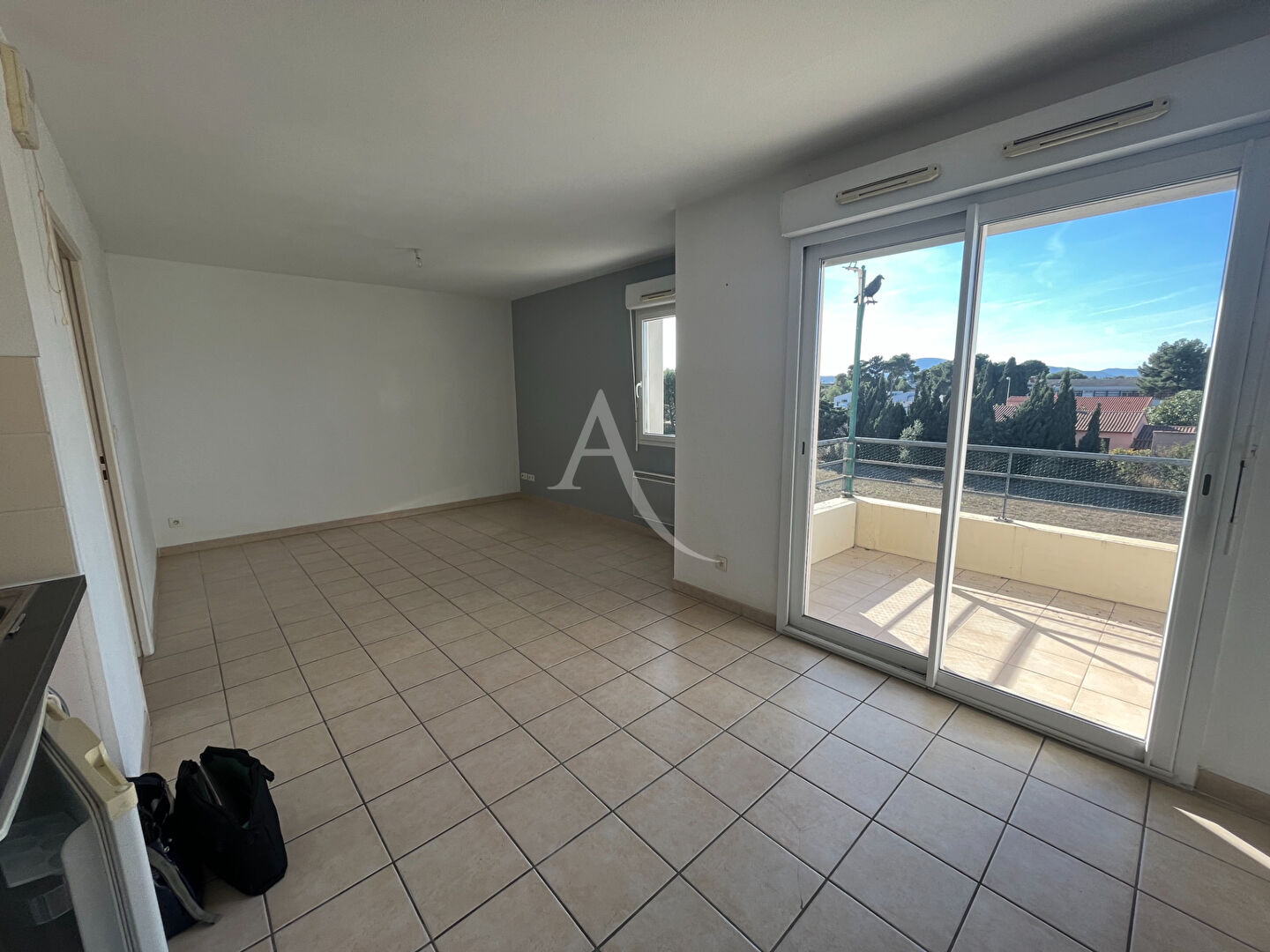 Appartement LEZIGNAN CORBIERES (11200) 2 pi&egrave;ces 42.65 m&sup2;