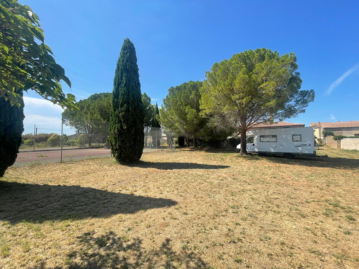 Terrain HOMPS (11200) 3824.00 m²