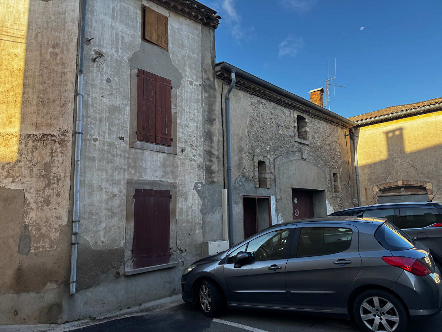 Maison ROUBIA (11200) 4 pièces 171.00 m²