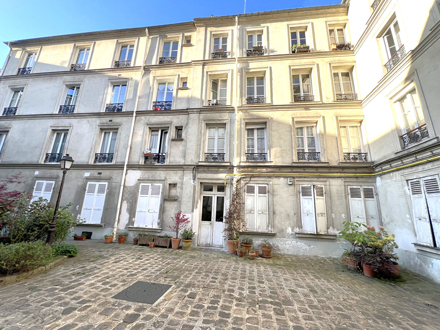 Appartement PARIS (75014) 2 pièces 69.00 m²