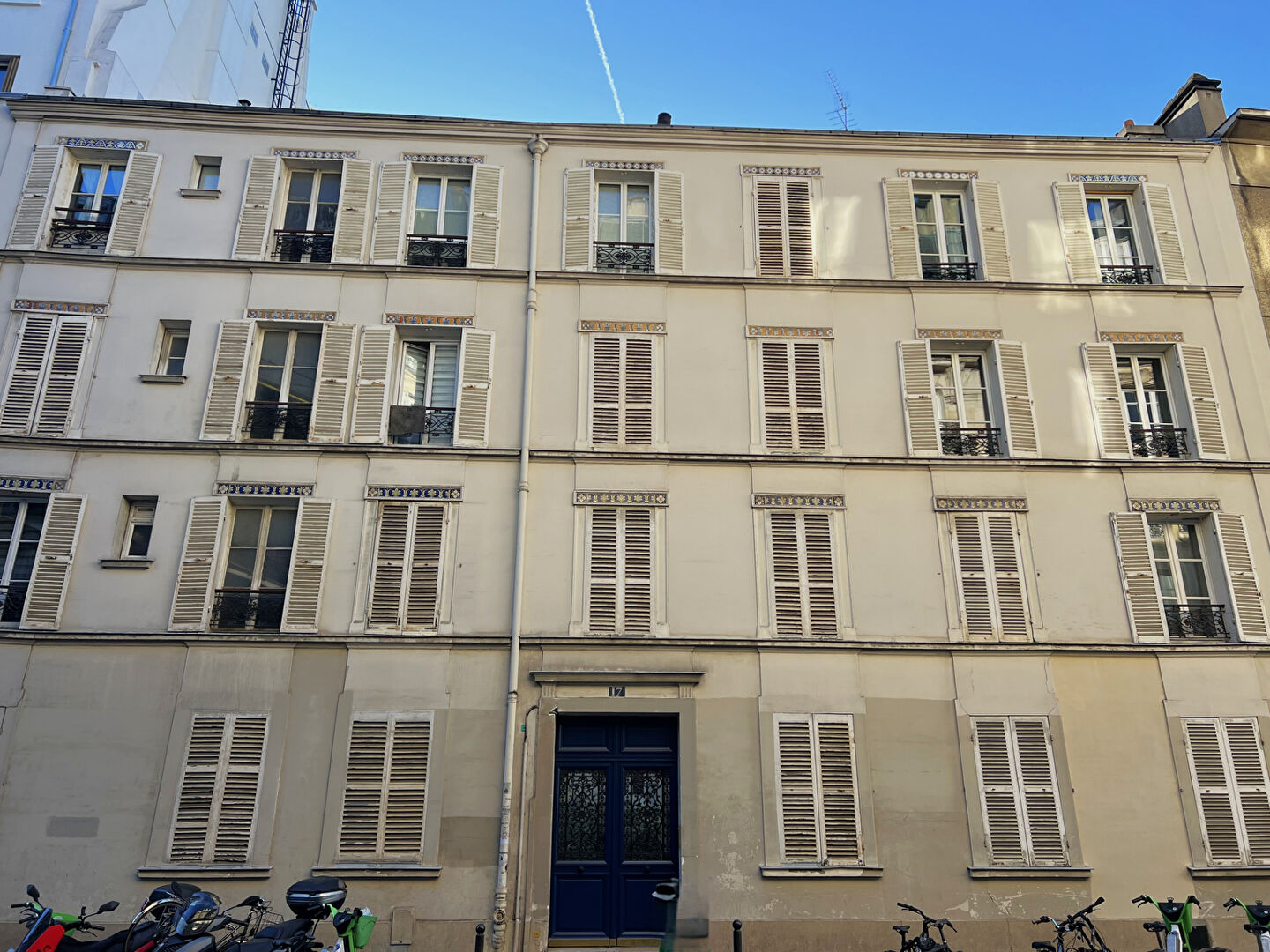 Appartement PARIS (75014) 2 pi&egrave;ces 69.00 m&sup2;