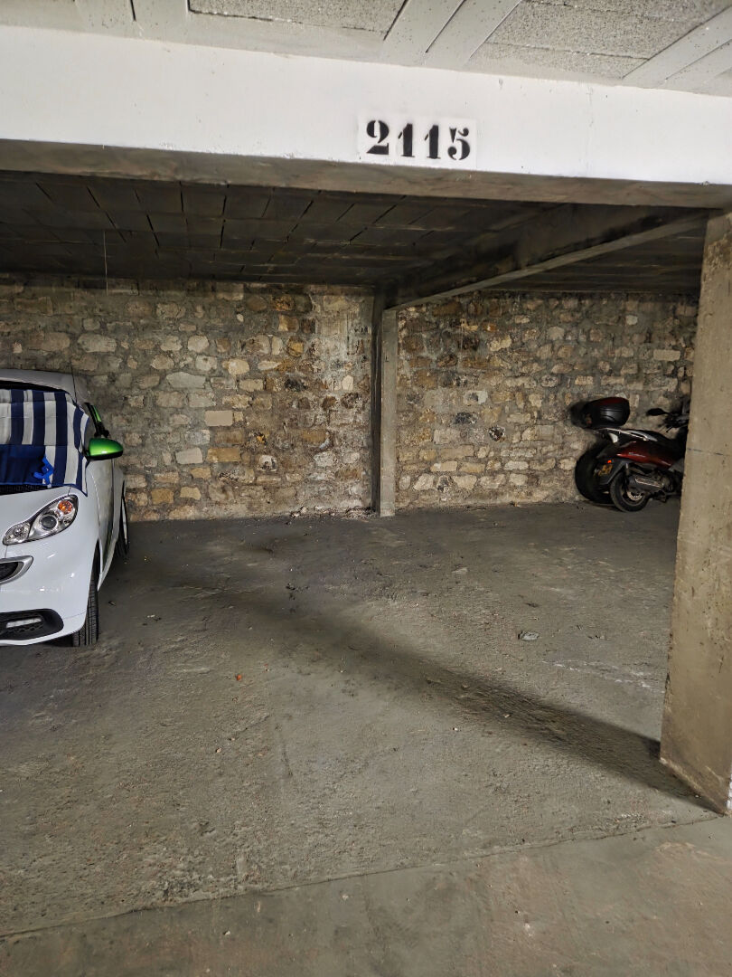 Parking / box PARIS (75011)