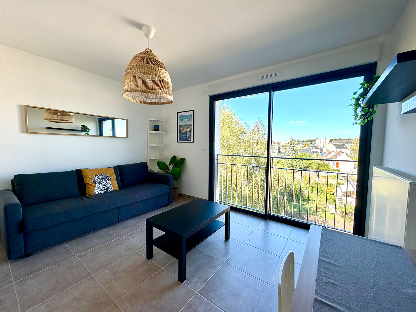 Appartement 1 pièce 27 m² · à La Riche · 27,2 m² · 600 €/mois