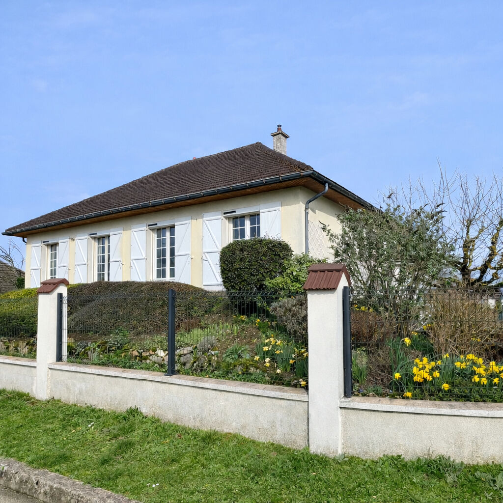 Maison ROCHECORBON (37210) 4 pi&egrave;ces 99.20 m&sup2;