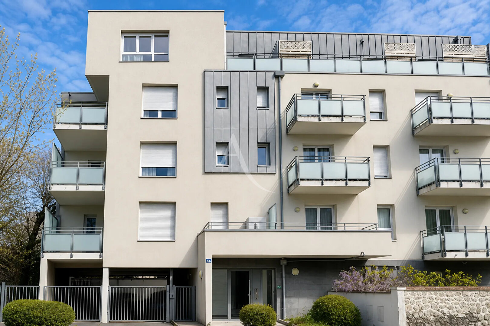 Appartement TOURS (37100) 3 pi&egrave;ces 56.86 m&sup2;