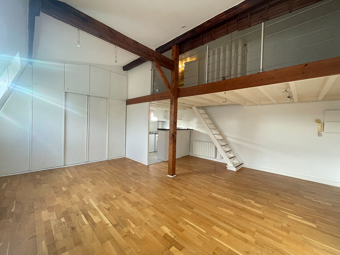 Appartement PARIS (75017) 1 pi&egrave;ce 39.45 m&sup2;